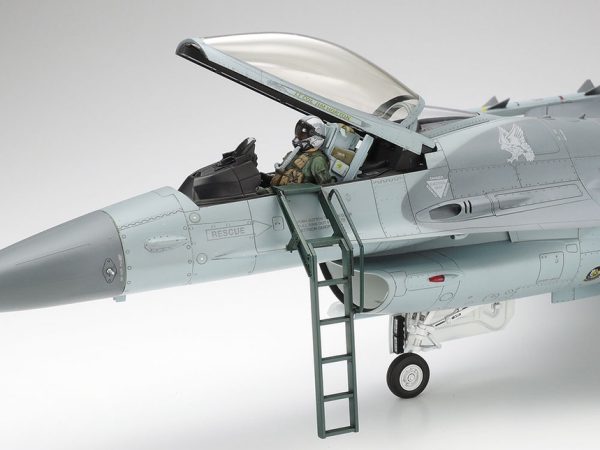 ⁦1/32 F-16CJ מטוס⁩ – תמונה ⁦8⁩