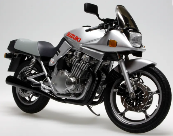 ⁦1/6 Katana GSX1100S אופנוע סוזוקי⁩ – תמונה ⁦2⁩